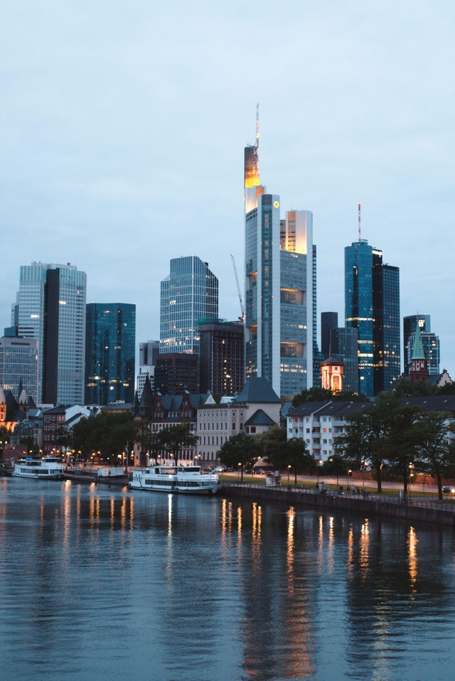 /images/frankfurt/frankfurt7.jpg